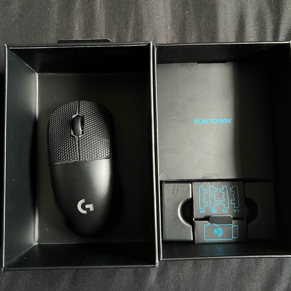 Logitech G-Pro Mouse - Picture 3 of 3
